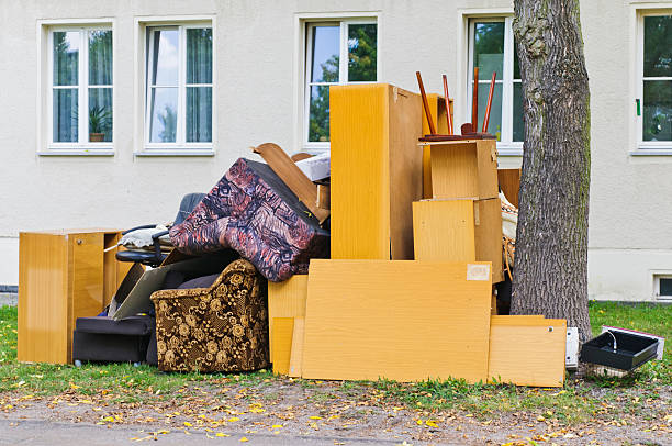 Best Garage Cleanout Services  in Belleview, FL